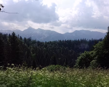 126 Vue sur la Grande et la Petite Moucherolle dans la barrière Est du Vercors