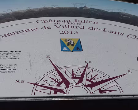 131 La table d’orientation de Château Julien
