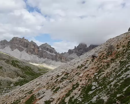 0021 au pied du Tofana di Rozes