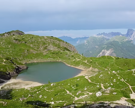 0073 Lac Coldai, le temps se dégage