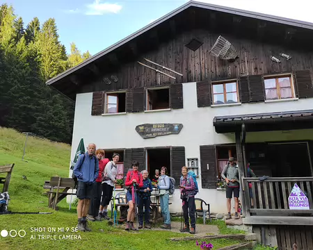 0168 départ du Refuge Bianchet, dernière descente à l'arrêt de bus La Pissa