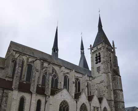 P1170322 Eglise Saint-Germain d'Auxerre.