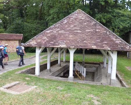P1170048 Lavoir d'ardillières, Forges-les-Bains
