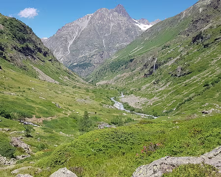 2023_07_04-14_10_58 Regard en arrière vers l'aiguille du Plat de la Selle