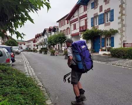 001 (022) J02 - Rue principale de Ainhoa.