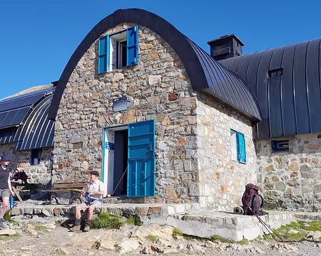 001 (062) J13 - Refuge Baysselance (CAF) c'est le plus haut et plus ancien refuge gardé des Pyrénées.