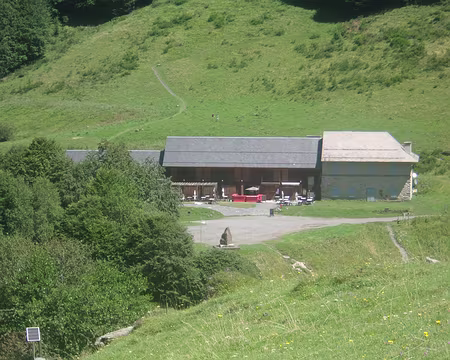 001 (077) J20 - L'Hospice de France.