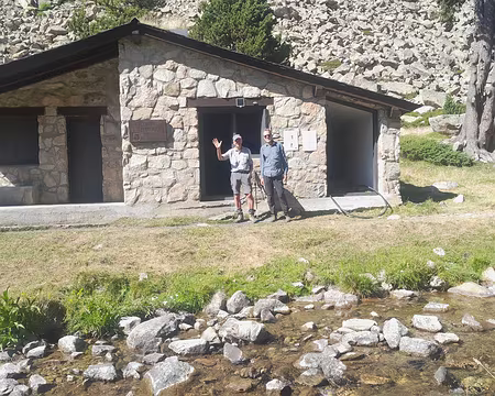 001 (108) J30 - Refuge libre de Riu dels Orris, très propre comme la plupart des refuges andorrans.