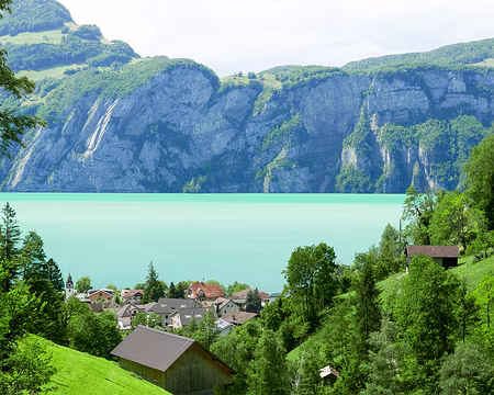 20230715-15h01m25s-53156317693_e6aa32a83f_o-V3 Mise en jambe sous la chaleur de l'après-midi à Sisikon.