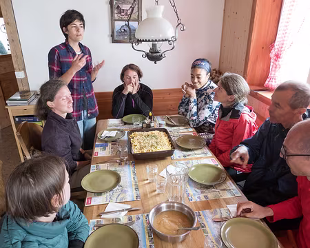 20230716-18h30m07s-V4 Nous aussi on mangera des pâtes avec du fromage (qui vient d'où ?)