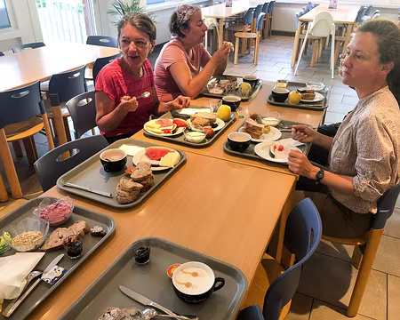 20230718-07h34m56s-V4 Petit déjeuner