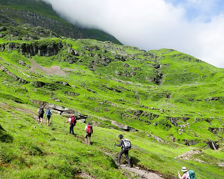 20230720-11h24m43s-53156022004_85fe24e5f0_o-V3 C'est toujours un fabuleux mélange d'herbe, d'eau et de rochers.