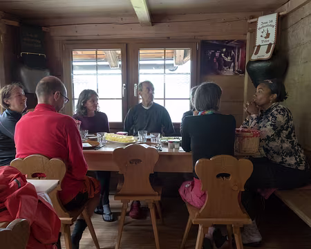 20230724-15h28m25s-V4 repas en ferme d'alpage