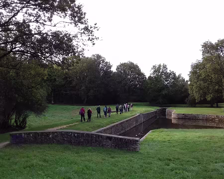 002 Départ du Perray-en-Yvelines pour une boucle de 21 km via Auffargis et les Vaux de Cernay