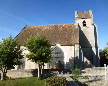 P1170997 Eglise Saint-Quentin, XIè-XVè s., Brières-les Scellés
