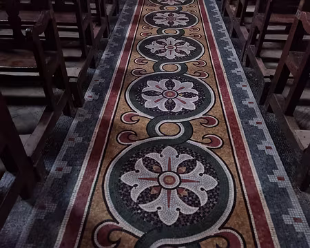 021 Église Notre-Dame du Fresnay-sur-Sarthe. Édifiée dans la seconde moitié du XIII° siècle.