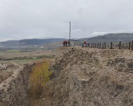les ruines du chateau de Llivia les ruines du chateau de Llivia