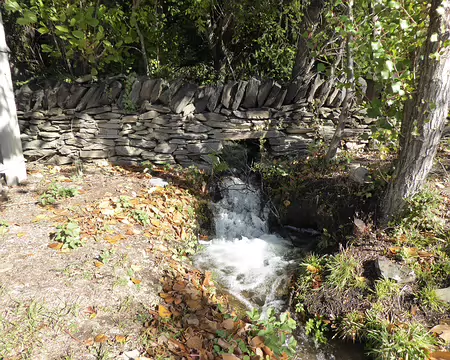 canal d'irrigation canal d'irrigation