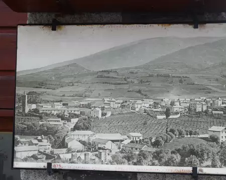 P1180186 Carte postale ancienne du village d'Err