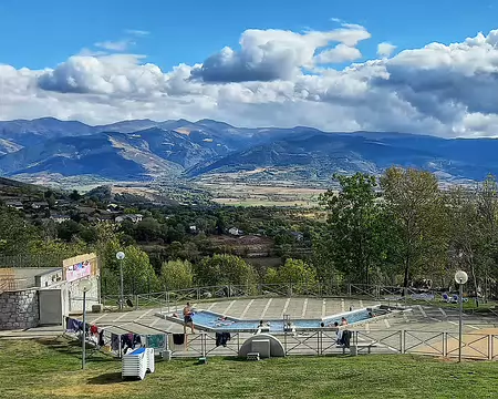 20231021_150239-01-01 Bains sulfureux romains de Dorres, en plein-air.