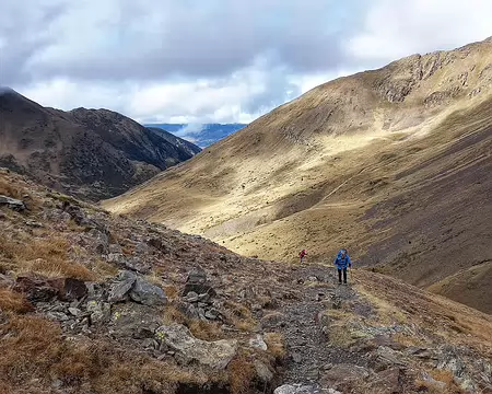 20231024_133953-01 Un dernier effort. derrière nous le plateau s'éclaircit.