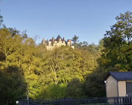 10 Château de Montgiroux