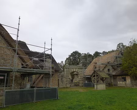 P1170975 Le ferme du Hameau de la Reine