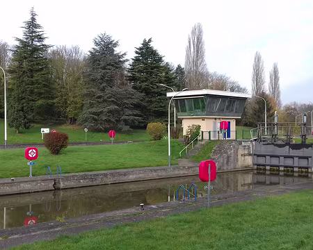 005 L’écluse de L’Isle-Adam et l’île de la Dérivation