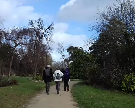 008 Le jardin du Trocadéro, à l’extrémité NE du parc de Saint-Cloud, a été créé sous le règne de Louis XVIII