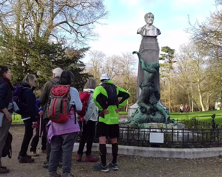 040 Monument à Louis Pasteur (1903) à Marnes-la-Coquette