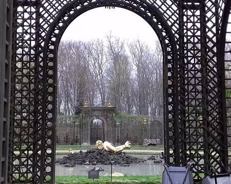 025 Le bassin de l’Encelade (Le Nôtre, 1677)