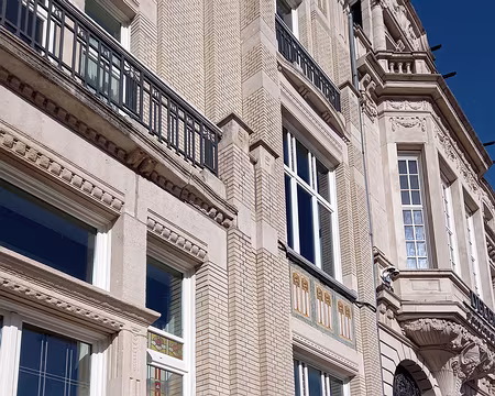 021 Ancien Institut pour le traitement des maladies des yeux, du docteur H. Coppez. Jean-Baptiste DEWIN – architecte – 1912. Courant géométrique de l'art Nouveau.