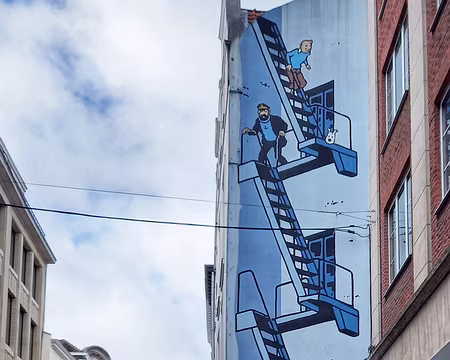 033 On peut aussi faire un parcours BD dans Bruxelles, 60 fresques y sont disséminées.