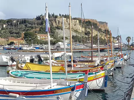 Hélène Hélène B, détail sortie
