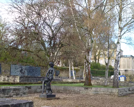 P1180826 Château de Coubertin