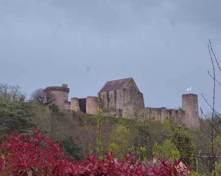P1180855 Château de la Madeleine, Chevreuse
