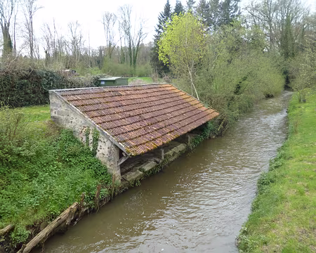 P1180911 Lavoir de Lévimpont sur la Rémarde