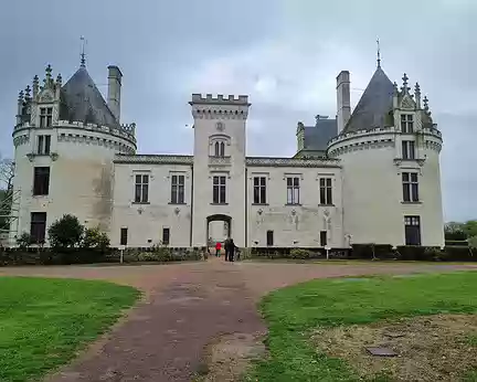 035 Le château de Brézé est classé au titre des monuments historiques