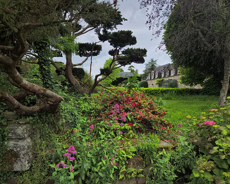 20240522_162234 Visite des jardins et du château de Kergrist