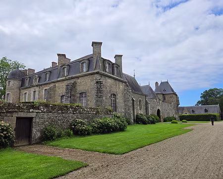 20240524_150020 Visite des jardins et du château de Rosanbo