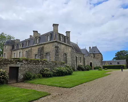 20240524_150020 Visite des jardins et du château de Rosanbo