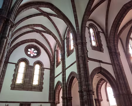 004 Le curé Louis Brévier réussit à convaincre Joseph Poulenc de soutenir son projet