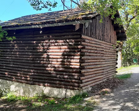 20240508_095728 En cas d'intempéries, il est le bienvenu.