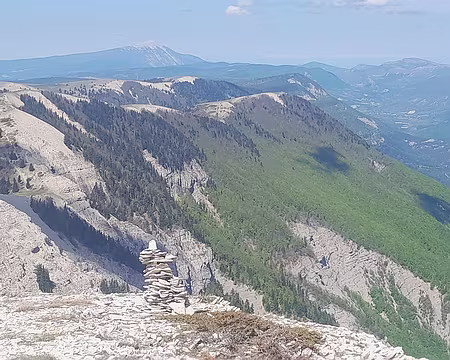 20240511_110913 Le Mont Ventoux au loin.