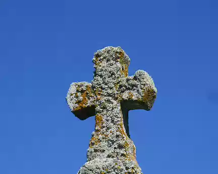 Aubrac_160 Croix lancéolée au Cheylaret