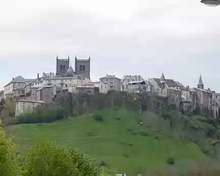 Aubrac_340 Au revoir, St Flour, Âpre Cité du Vent…