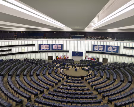 P1190173 ...où siègent les 705 députés européens des 27 états lors des sessions mensuelles.