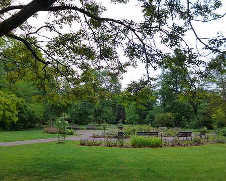 P1190181 Le parc de l'Orangerie date du XVIIIè s.