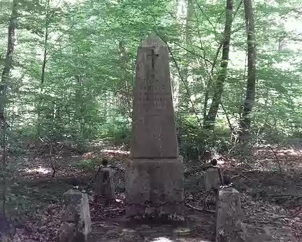 043 Monument à Césaire Sampité, garde forestier assassiné ici le 11 septembre 1887
