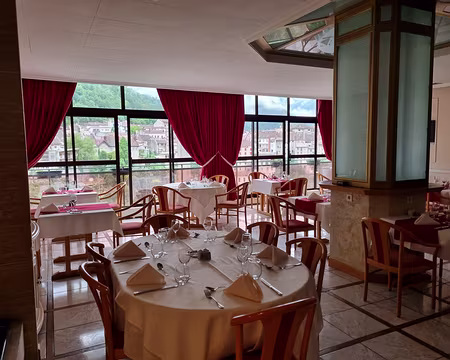 009 Vue panoramique depuis la salle de restaurant